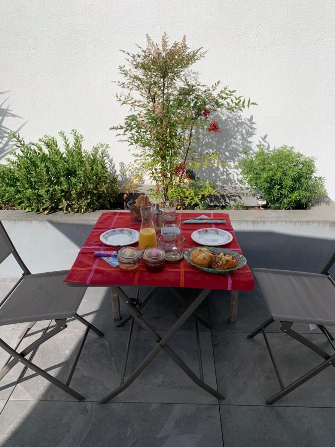 Maison M, Chambre Privee Acces Jardin Piscine Et Jacuzzi Pres De La Rochelle ลาโรแชล ภายนอก รูปภาพ